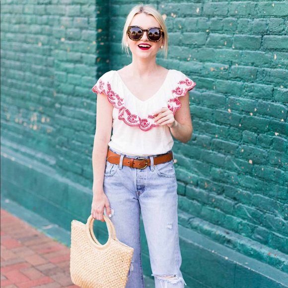 Moulinette Soeurs Tops - 💕Anthropologie (Moulinette Soeurs) White Red Top